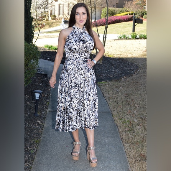 Diane Von Furstenburg Nicola Dress in Marble Black size 6 - Picture 3 of 17